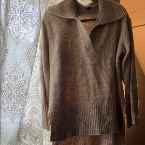 Falls Creek Cream V-Neck Sweater with Fine Knit Texture